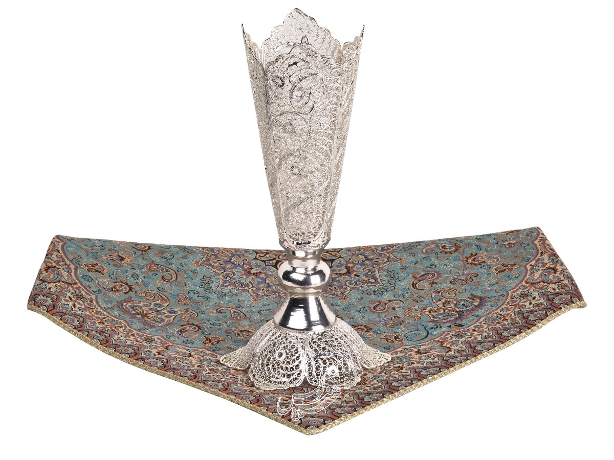 گلدان ملیله کاری روی مس کوچک موشکی گلدان ملیله کاری روی مس کوچک موشکی