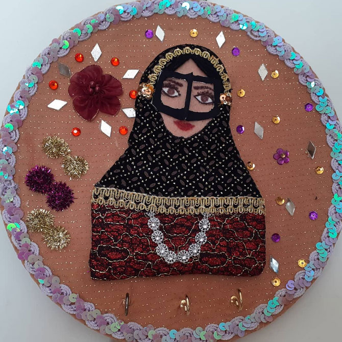 رودوزی روی پارچه و عروسک لیما